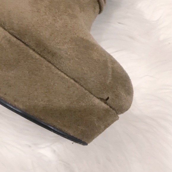 LILIANA Faux Fur Lace Up Ankle Booties with Heels - Picture 4 of 7